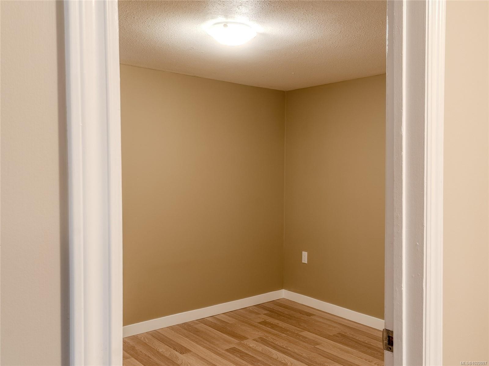 1381 Discovery Ave, Nanaimo, BC