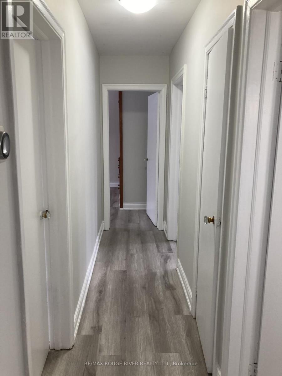 319 Burk Street, Oshawa, ON - Indoor Photo Showing Other Room