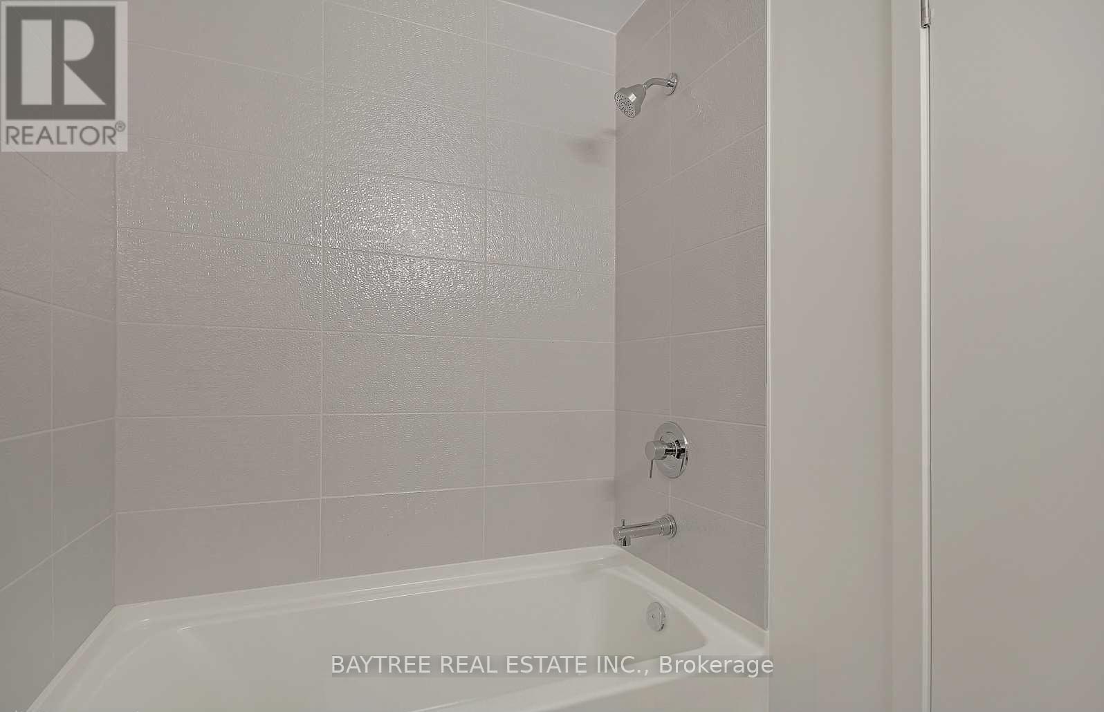 316 - 1808 St Clair Avenue W, Toronto, ON - Indoor Photo Showing Bathroom