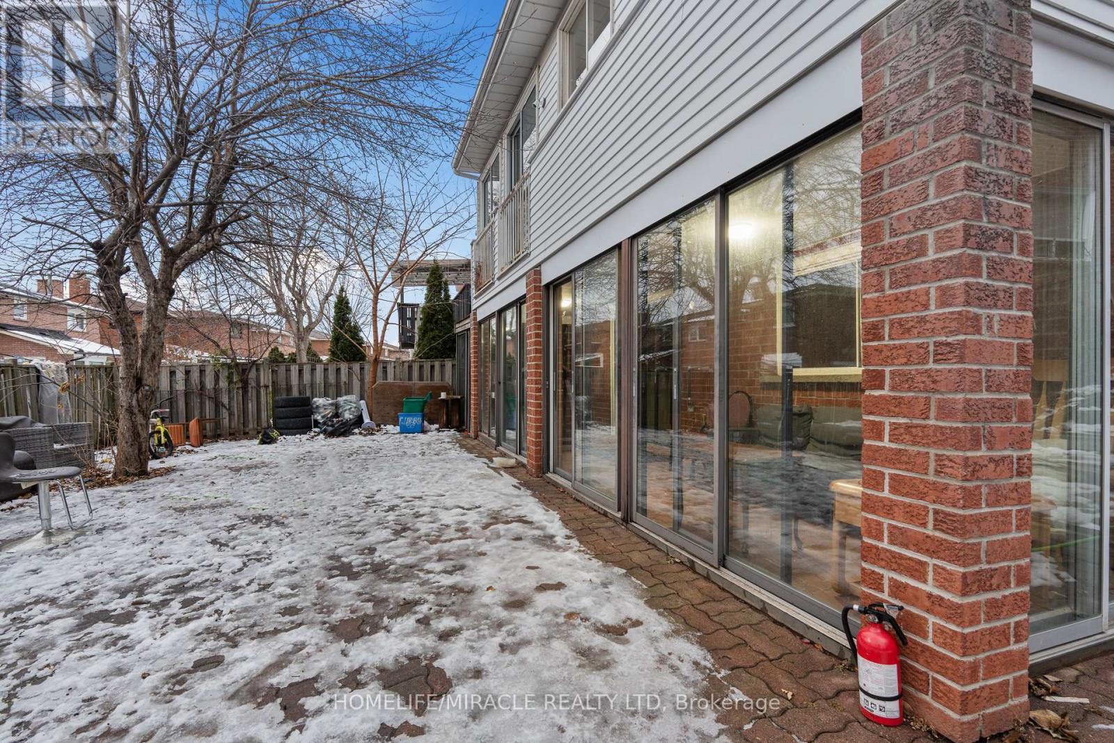 Basement - 44 Presidential Street, Vaughan, ON - Outdoor