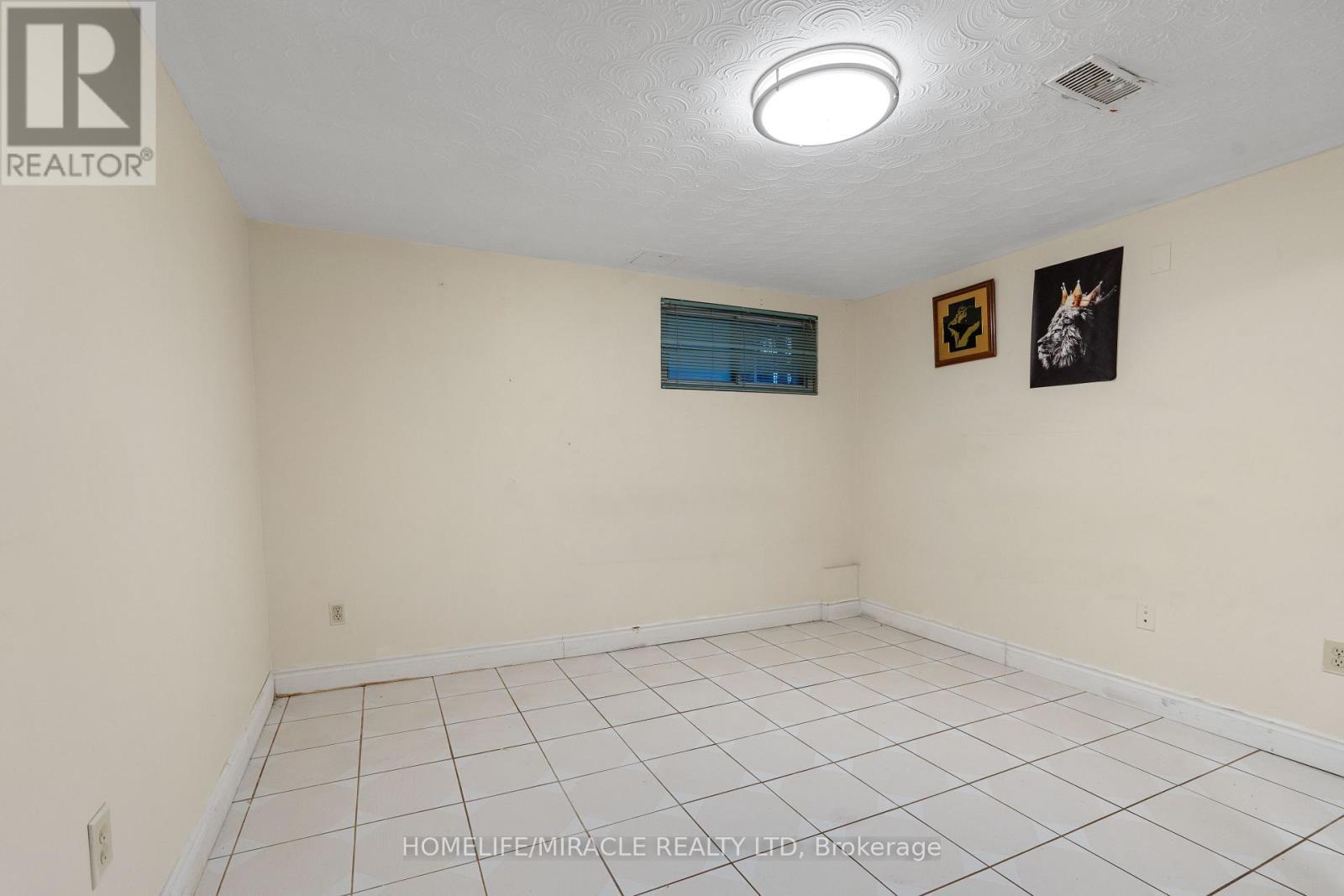 Basement - 44 Presidential Street, Vaughan, ON - Indoor Photo Showing Other Room