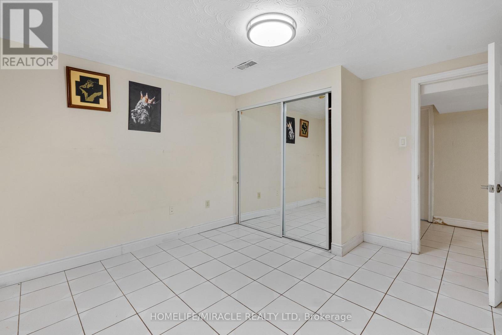 Basement - 44 Presidential Street, Vaughan, ON - Indoor Photo Showing Other Room