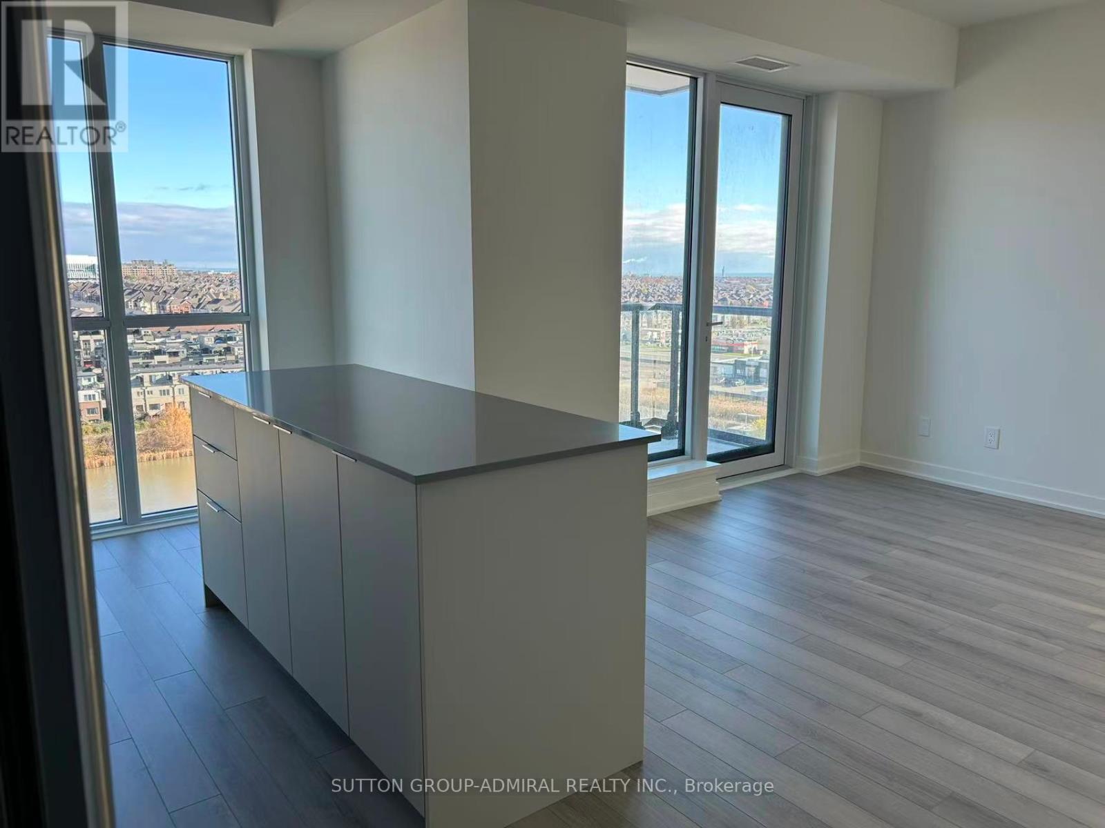 1204 - 3071 Trafalgar Road, Oakville, ON - Indoor