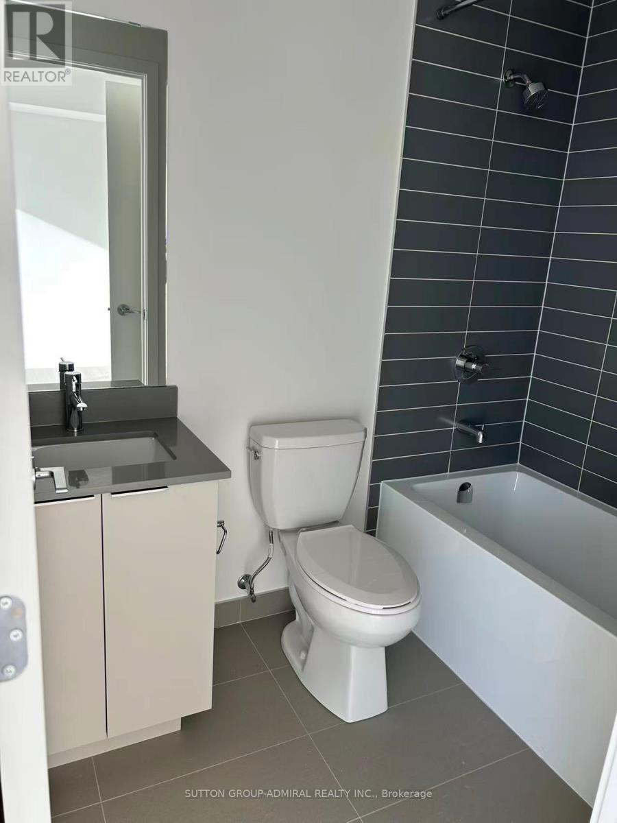 1204 - 3071 Trafalgar Road, Oakville, ON - Indoor Photo Showing Bathroom