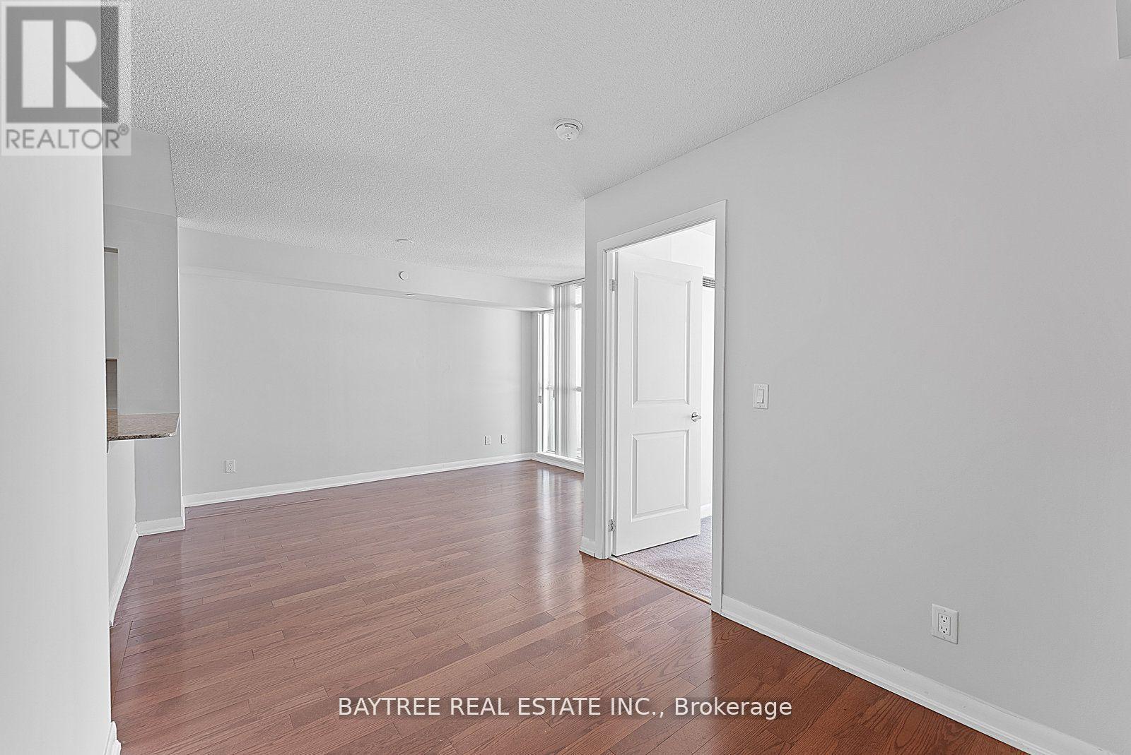 803 - 205 Sherway Gardens Road, Toronto, ON - Indoor Photo Showing Other Room