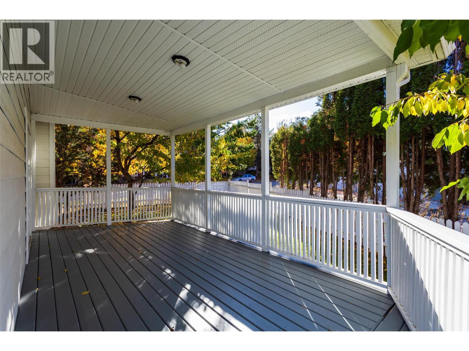 388 Mccarren Avenue, Kelowna, BC - Outdoor With Deck Patio Veranda With Exterior