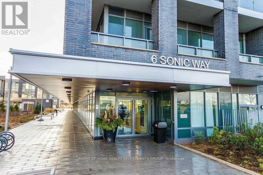 1105 - 6 Sonic Way, Toronto, ON - Outdoor