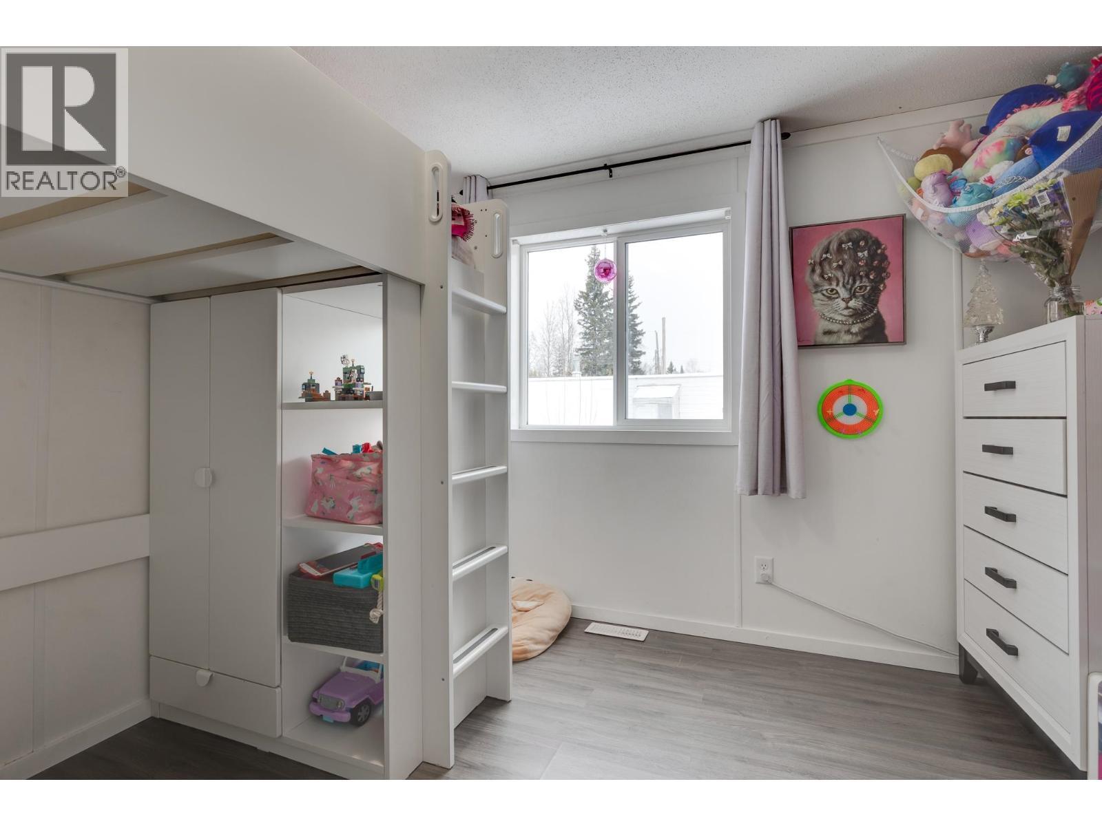 7082 Kennedy Crescent, Prince George, BC - Indoor