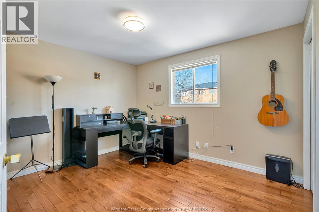 4316 Golfcourse Crescent, Windsor, ON - Indoor Photo Showing Office