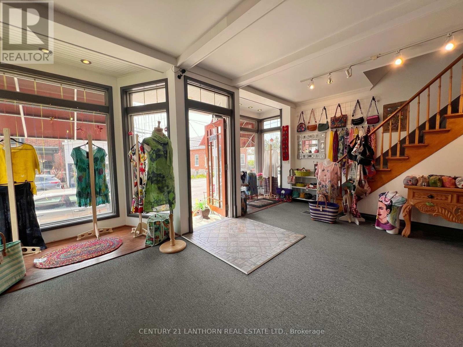 282 Bloomfield Main Street, Prince Edward County (Bloomfield), ON