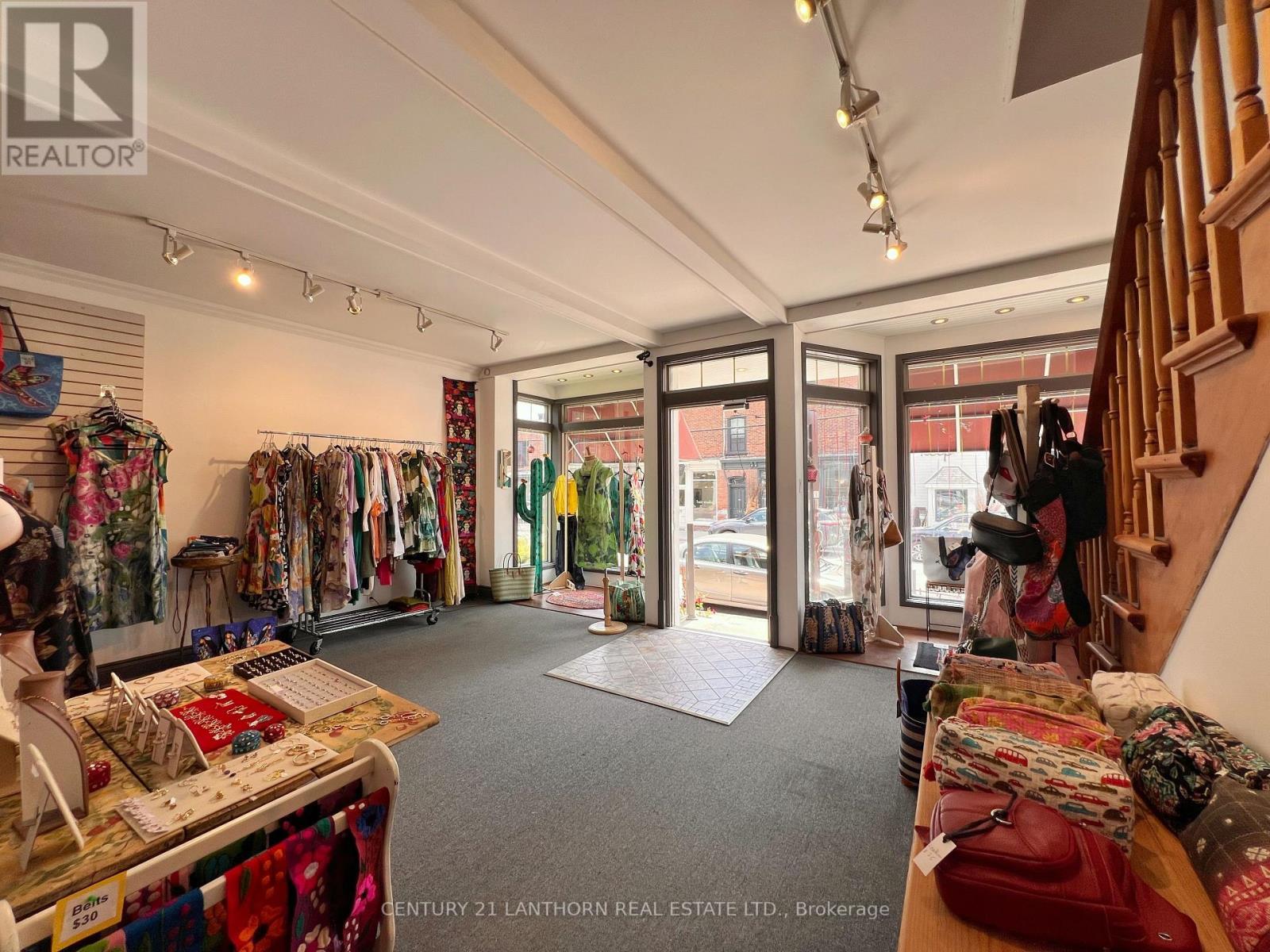 282 Bloomfield Main Street, Prince Edward County (Bloomfield), ON