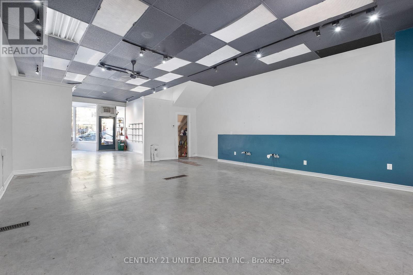 39 King Street W, Cobourg, ON - Indoor Photo Showing Other Room