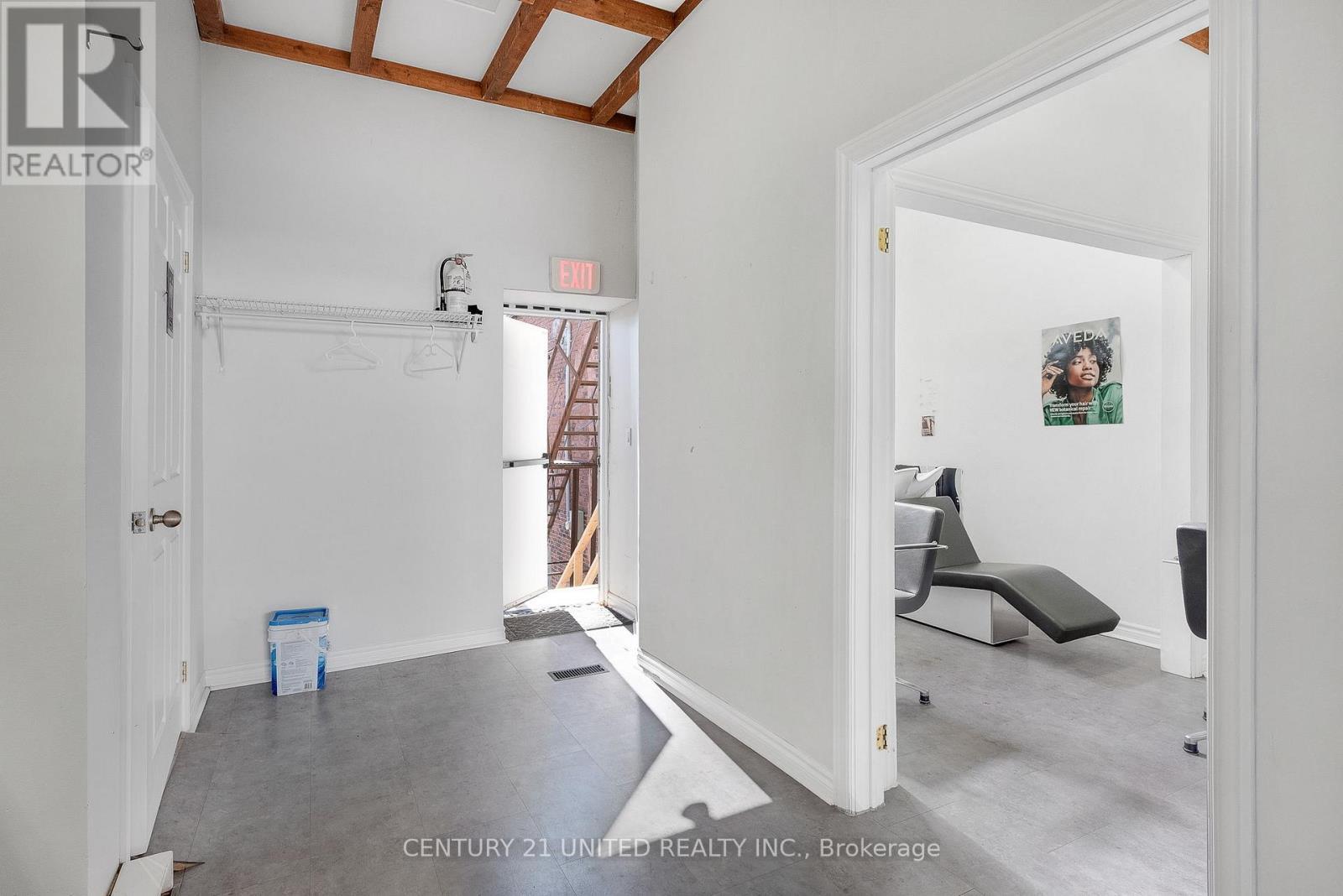 39 King Street W, Cobourg, ON - Indoor Photo Showing Other Room