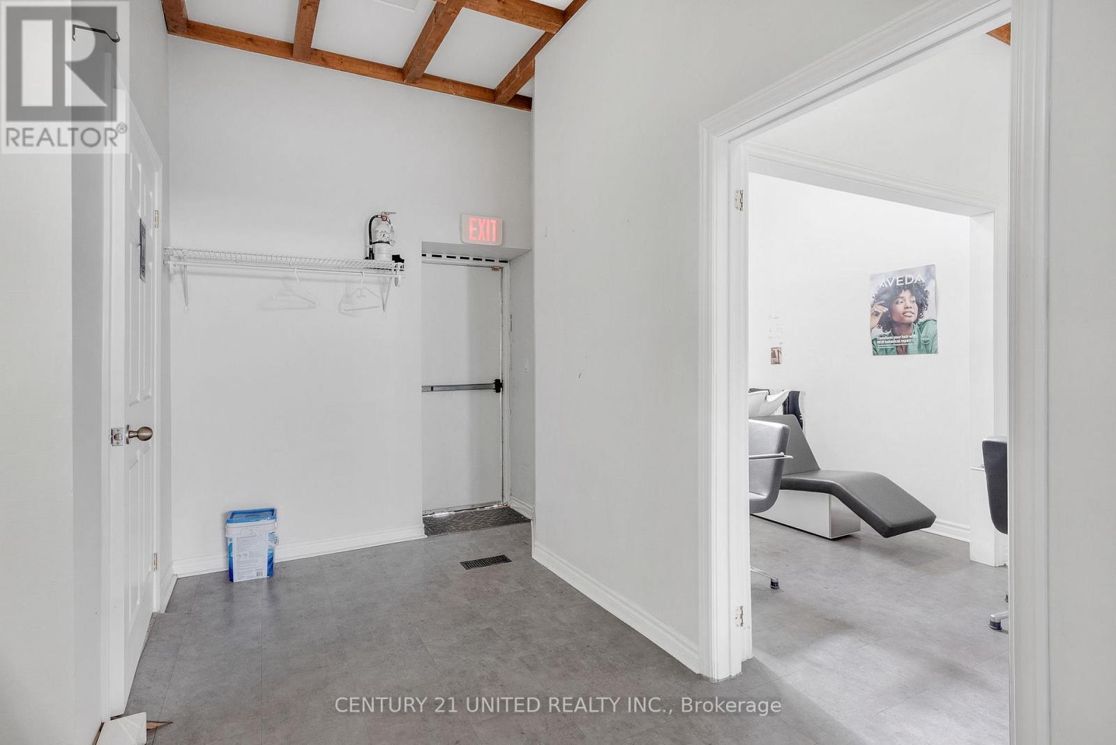 39 King Street W, Cobourg, ON - Indoor Photo Showing Other Room