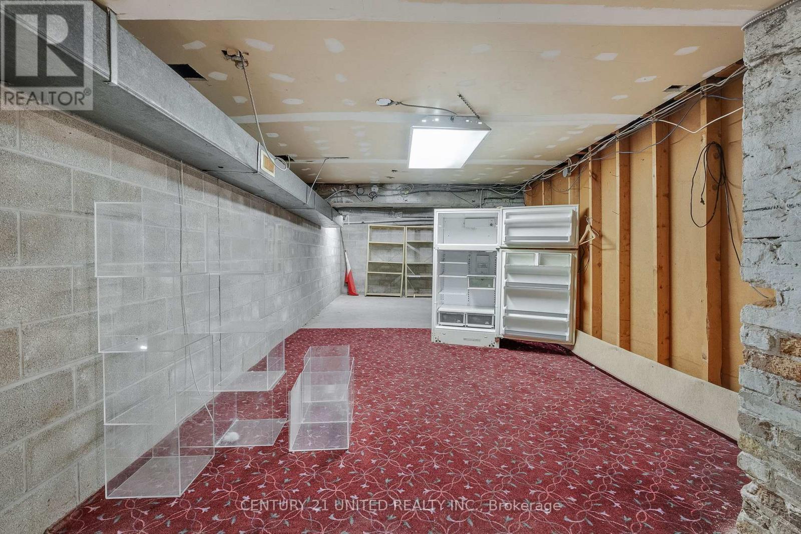 39 King Street W, Cobourg, ON - Indoor Photo Showing Other Room