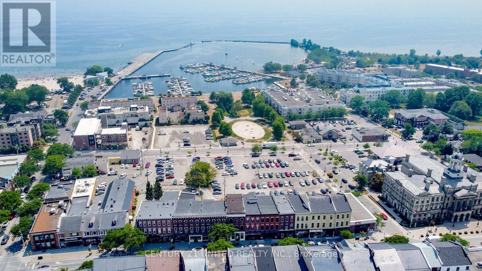 39 King Street W, Cobourg, ON - Outdoor With View