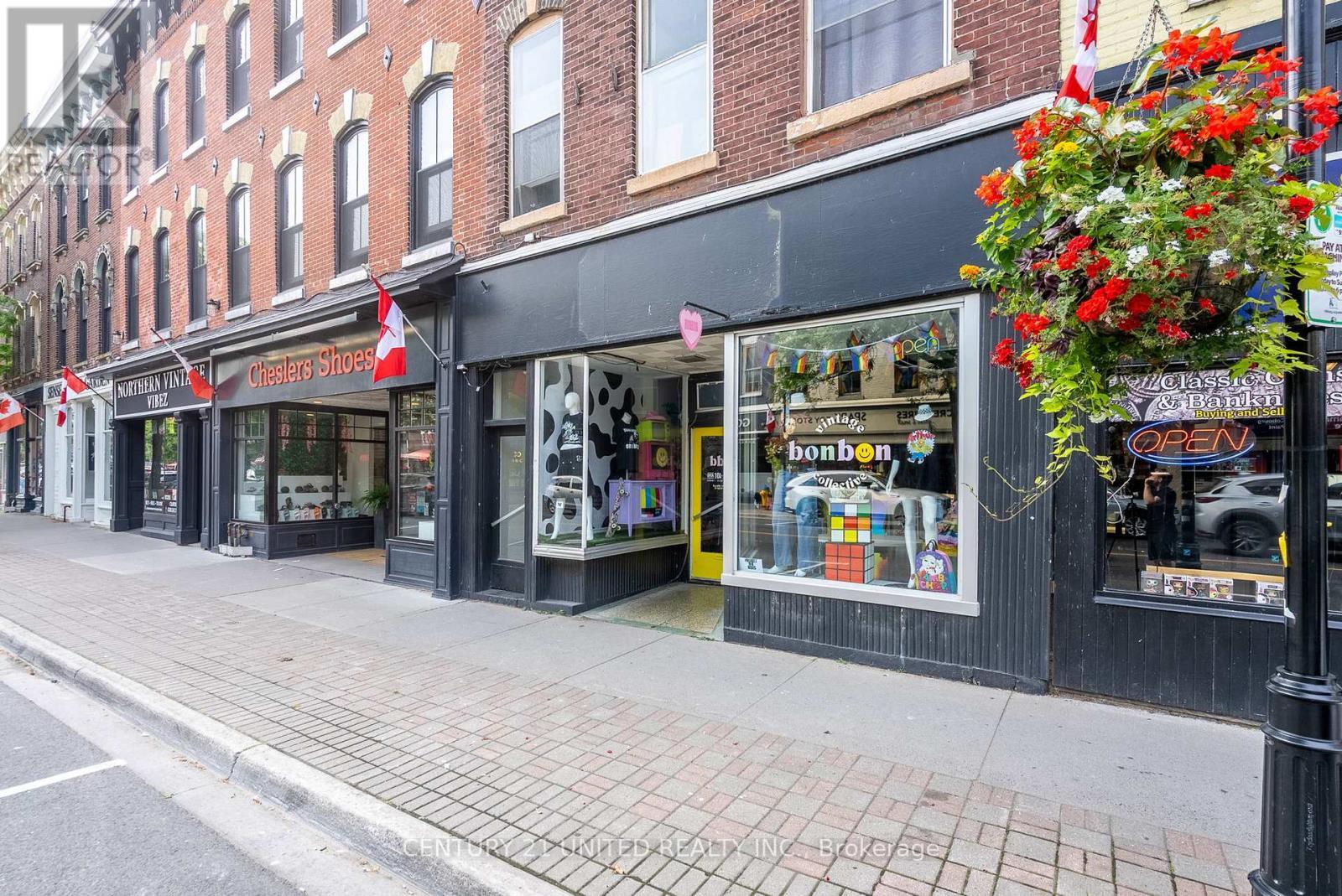 39 King Street W, Cobourg, ON - Outdoor