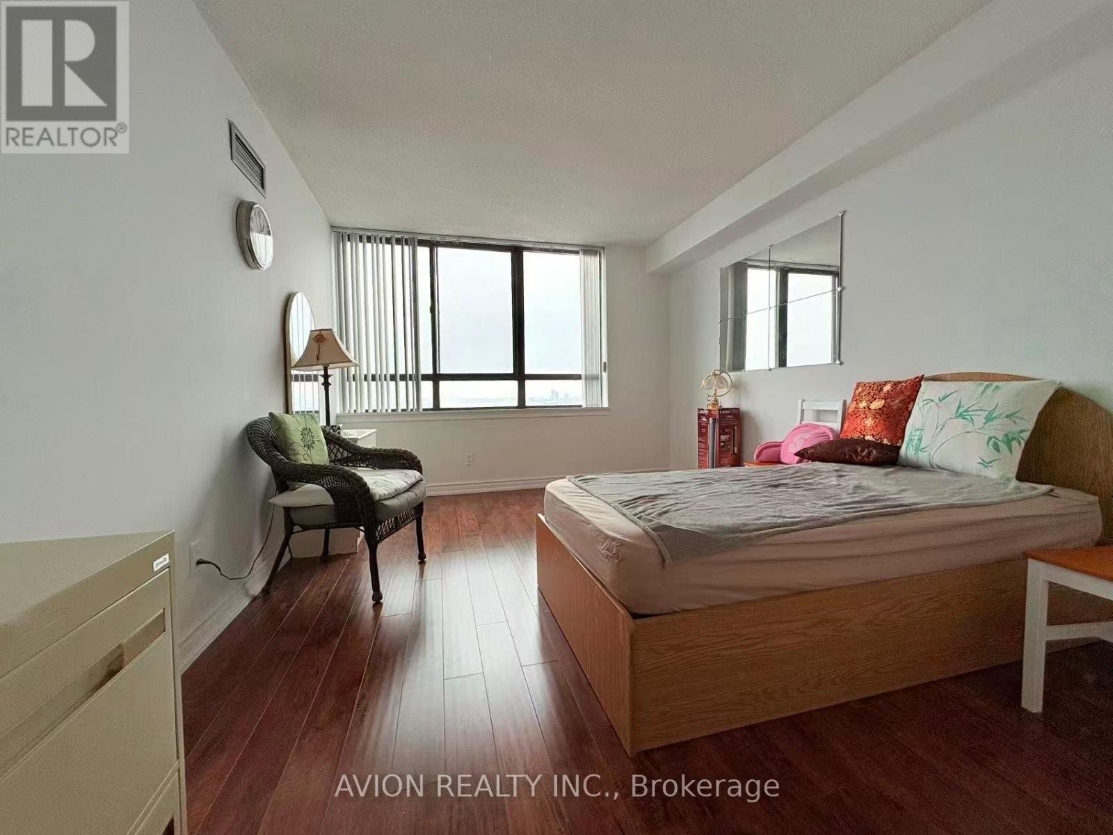 Bedrm - 1713 - 55 Bamburgh Circle, Toronto, ON - Indoor Photo Showing Bedroom