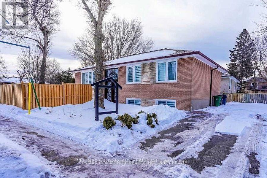 Main - 105 Brimorton Drive, Toronto, ON - Outdoor