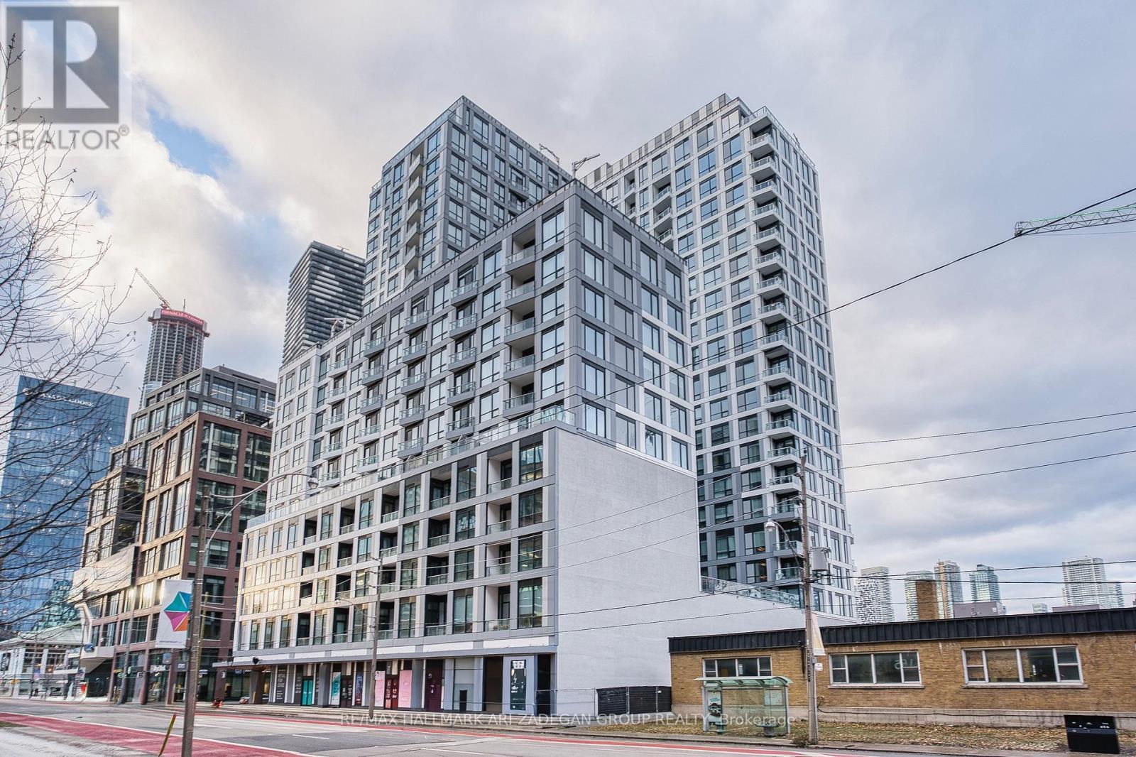 1314 - 15 Richardson Street, Toronto, ON - Outdoor With Facade