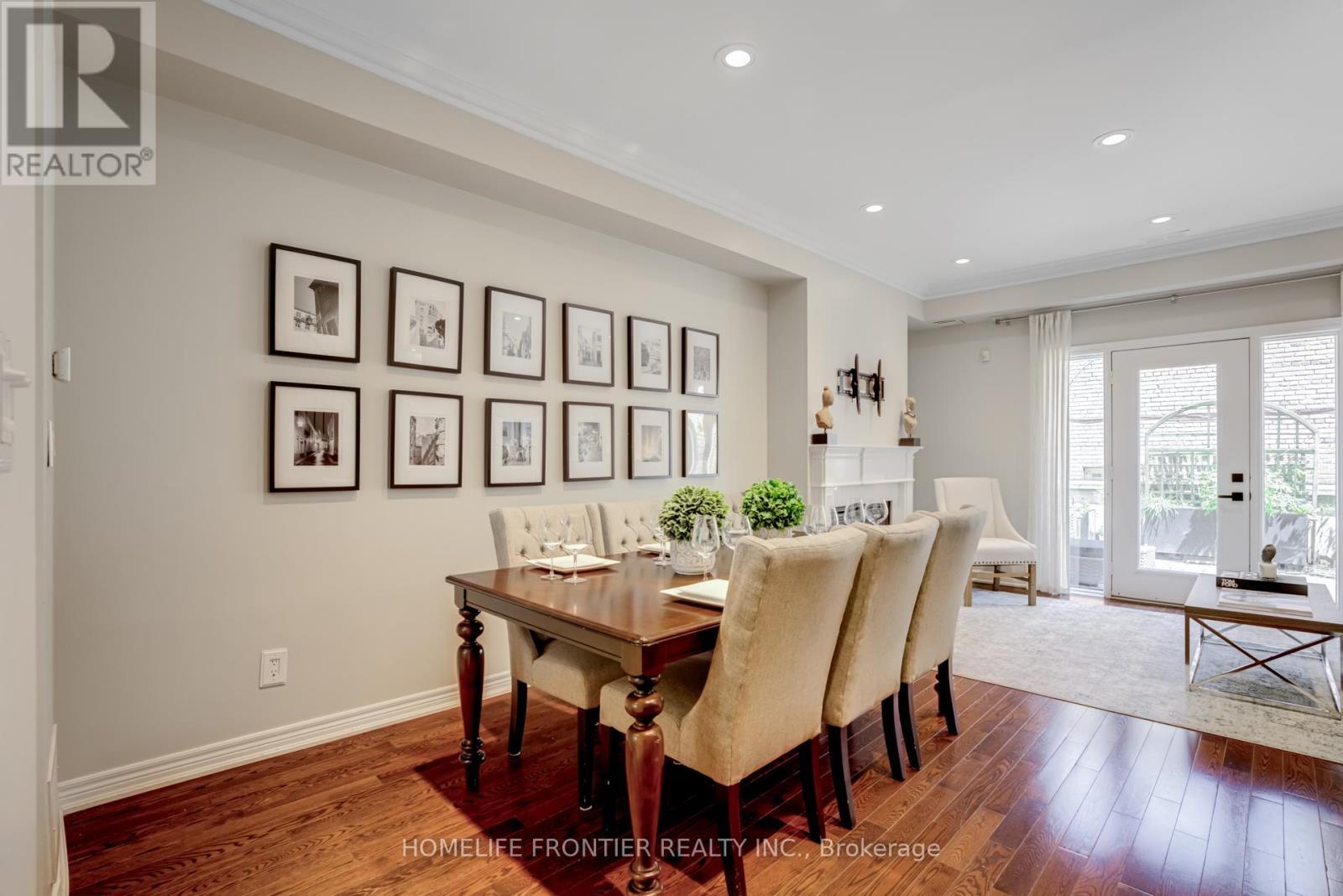 4 - 22 Balmoral Avenue, Toronto, ON - Indoor Photo Showing Dining Room