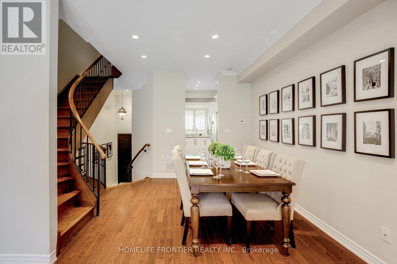 4 - 22 Balmoral Avenue, Toronto, ON - Indoor Photo Showing Dining Room