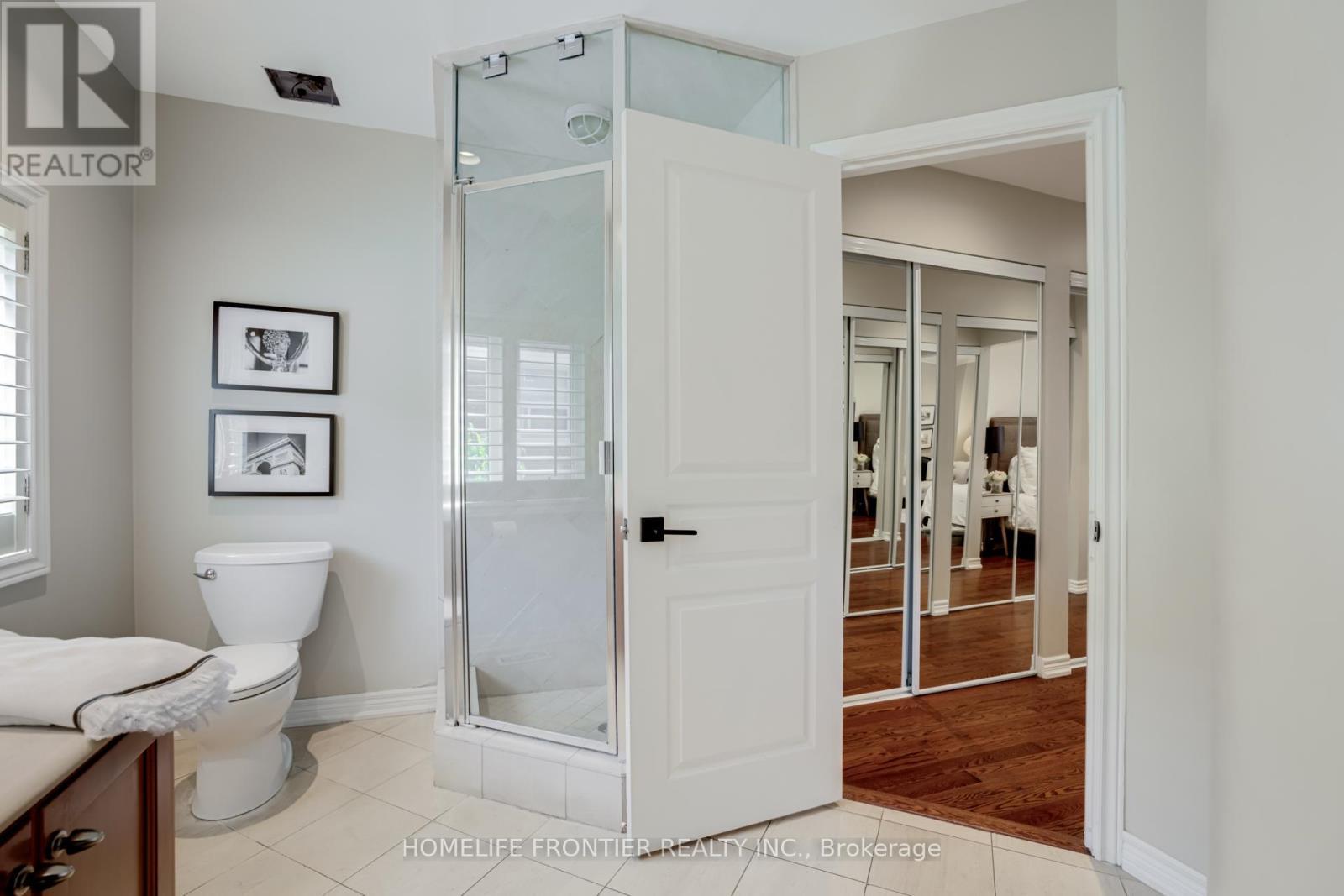 4 - 22 Balmoral Avenue, Toronto, ON - Indoor Photo Showing Bathroom