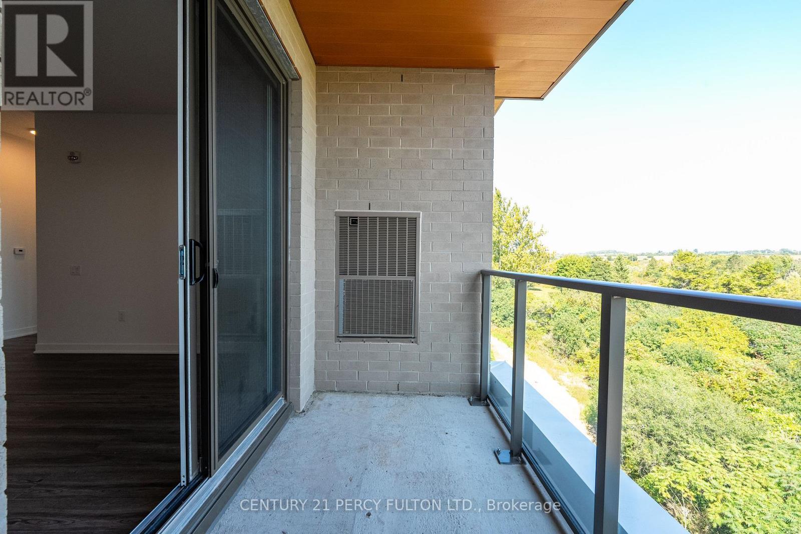 428 - 385 Arctic Red Drive, Oshawa, ON - Outdoor With Balcony With Exterior