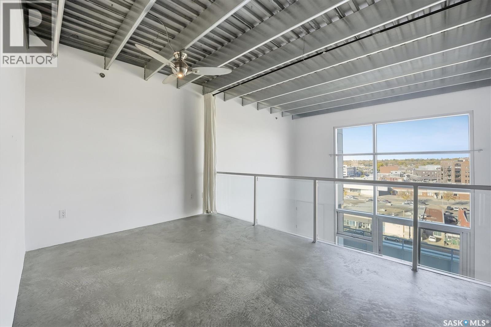 529 120 23Rd Street E, Saskatoon, SK - Indoor Photo Showing Other Room