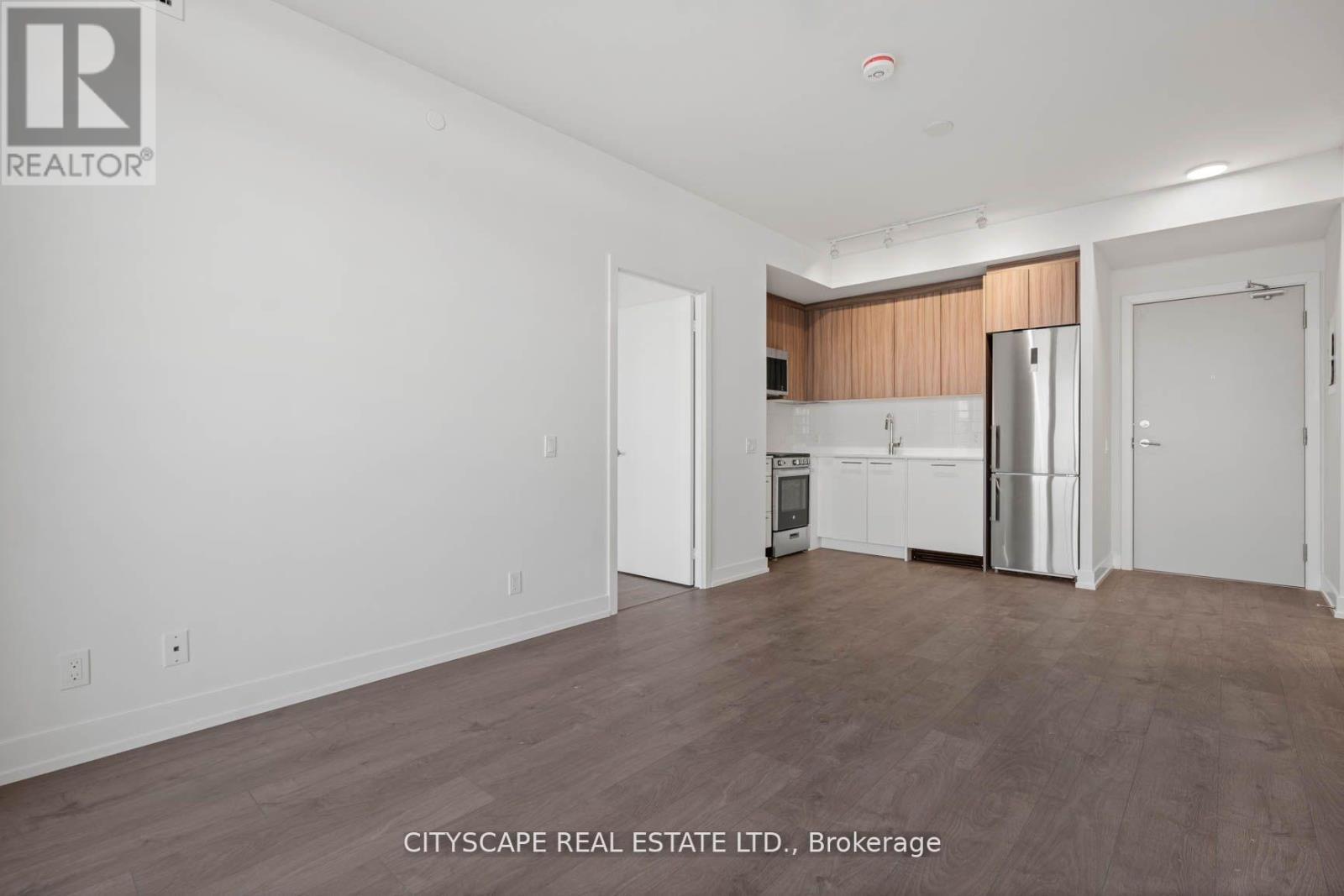 706 - 225 Veterans Drive, Brampton, ON - Indoor Photo Showing Kitchen