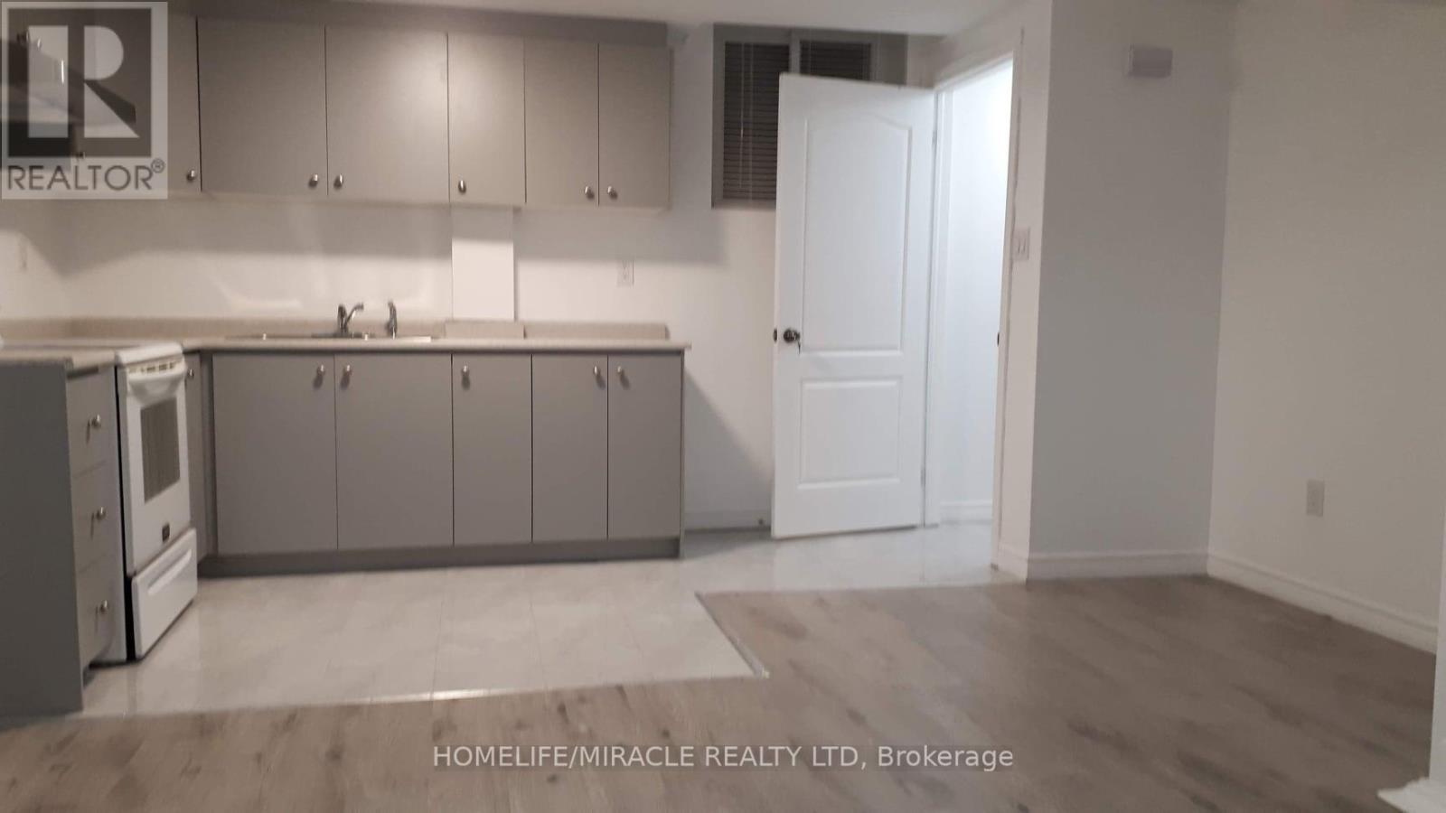 65 Canarvan Court, Brampton, ON - Indoor