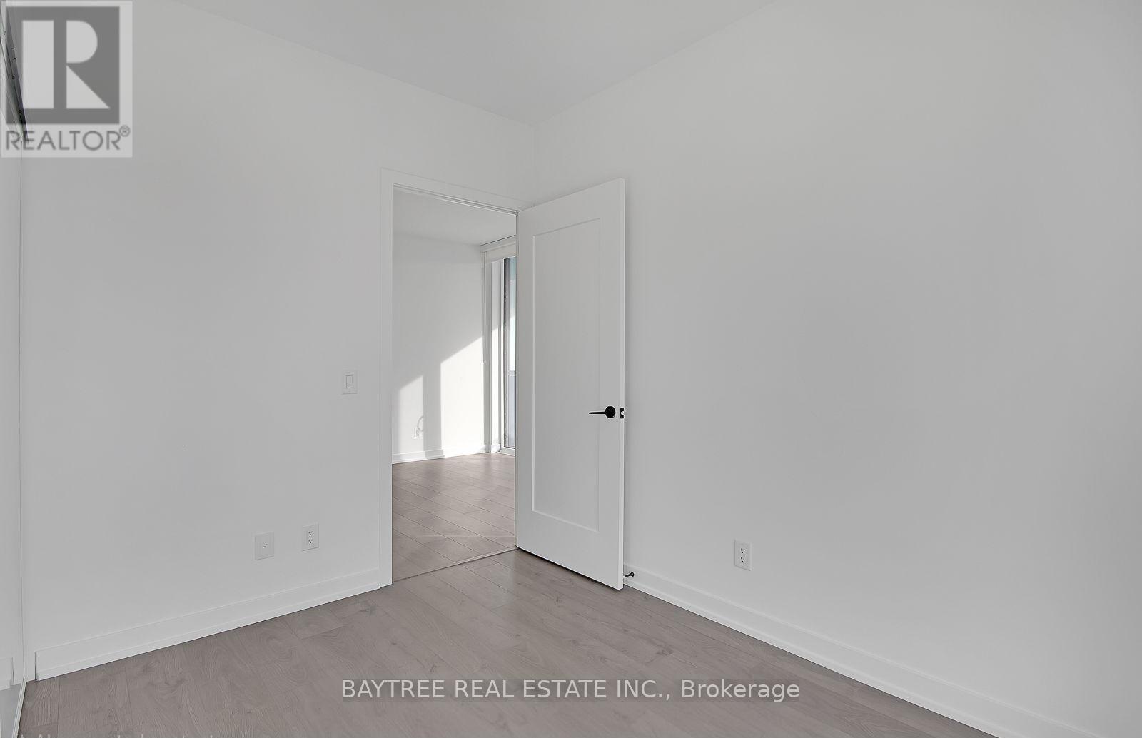 413 - 5 Defries Street, Toronto, ON - Indoor Photo Showing Other Room