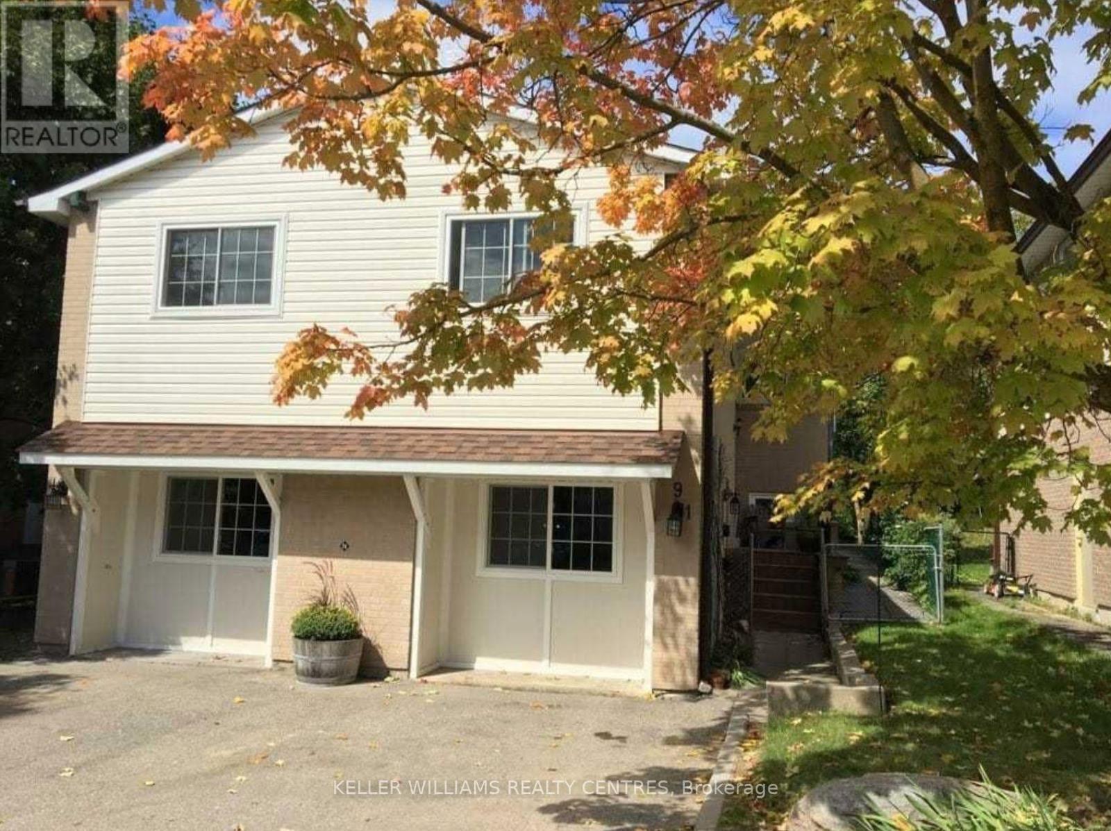 Main - 691 Irwin Crescent, Newmarket, ON - Outdoor