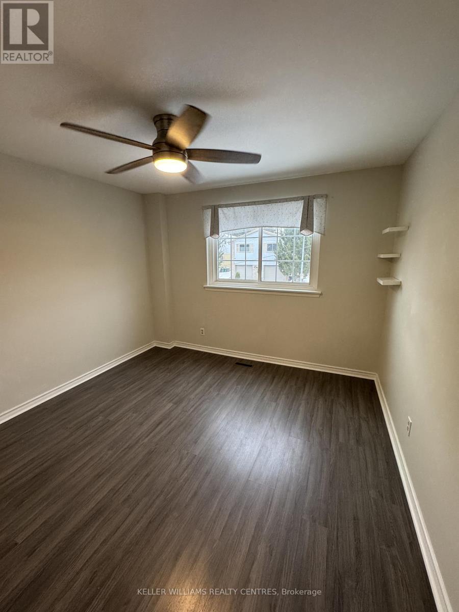 Main - 691 Irwin Crescent, Newmarket, ON - Indoor Photo Showing Other Room