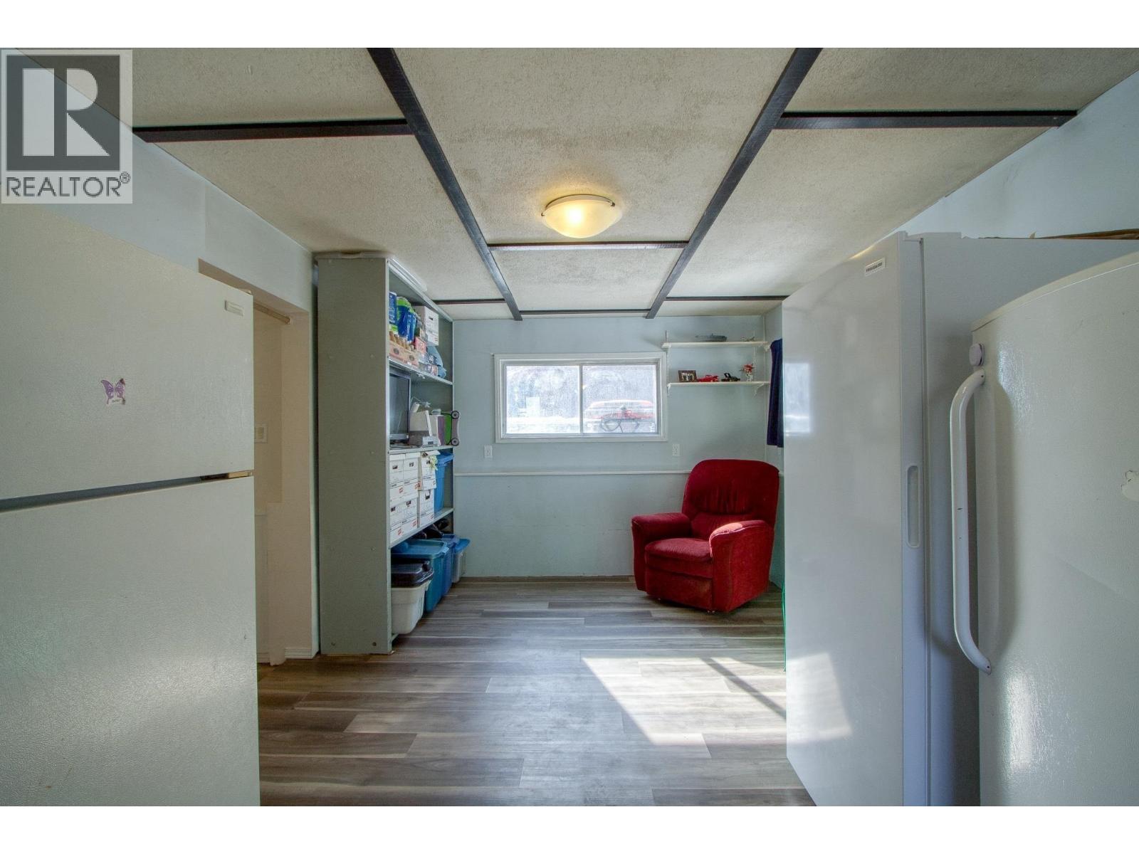 5047 Easzee Drive, 108 Mile Ranch, BC - Indoor Photo Showing Other Room