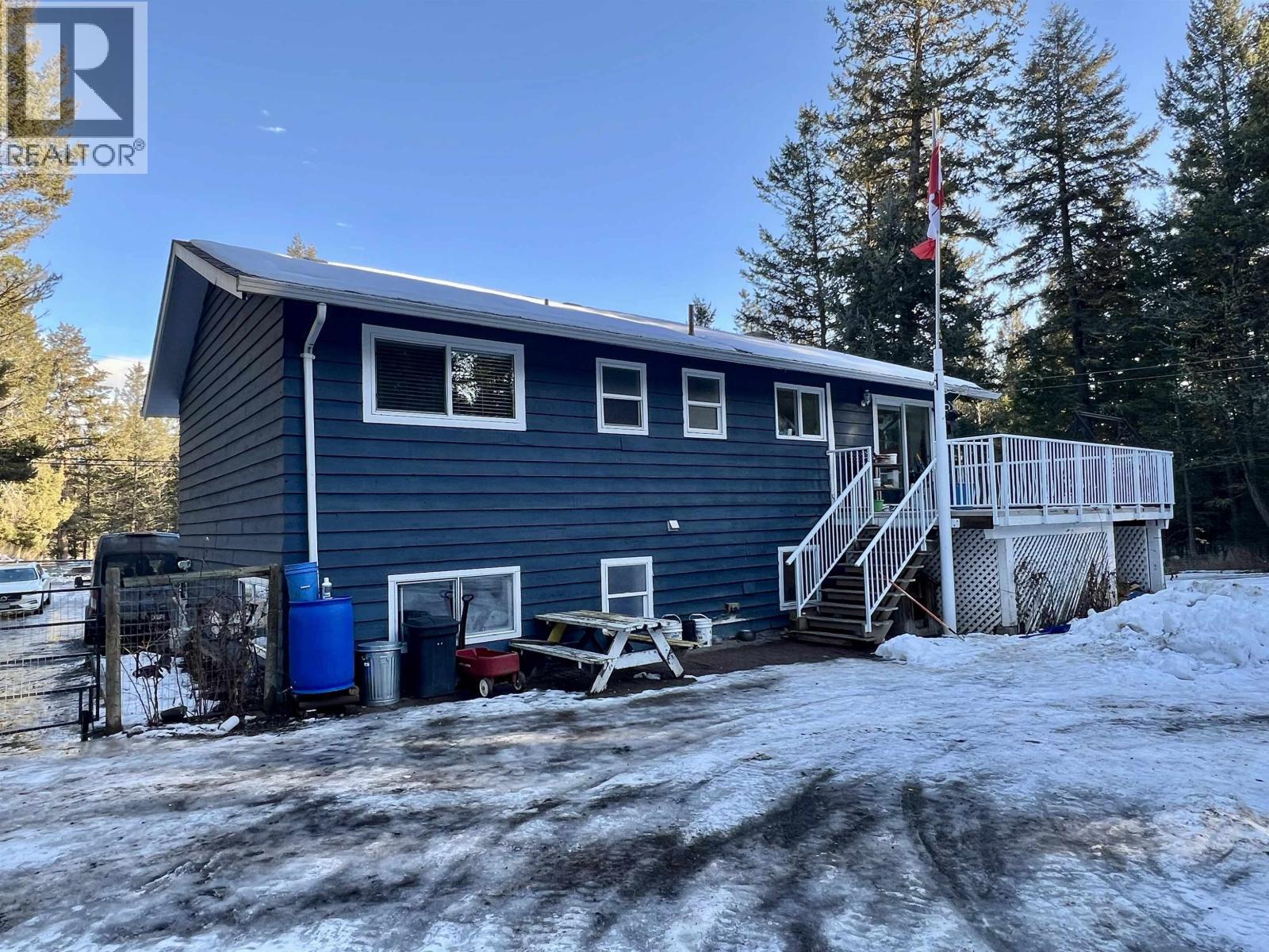 5047 Easzee Drive, 108 Mile Ranch, BC - Outdoor With Exterior