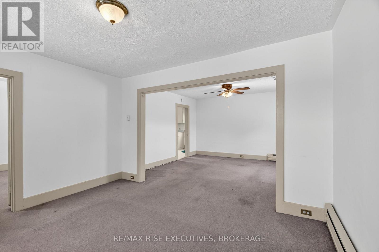 676 King Street W, Kingston (Central City West), ON