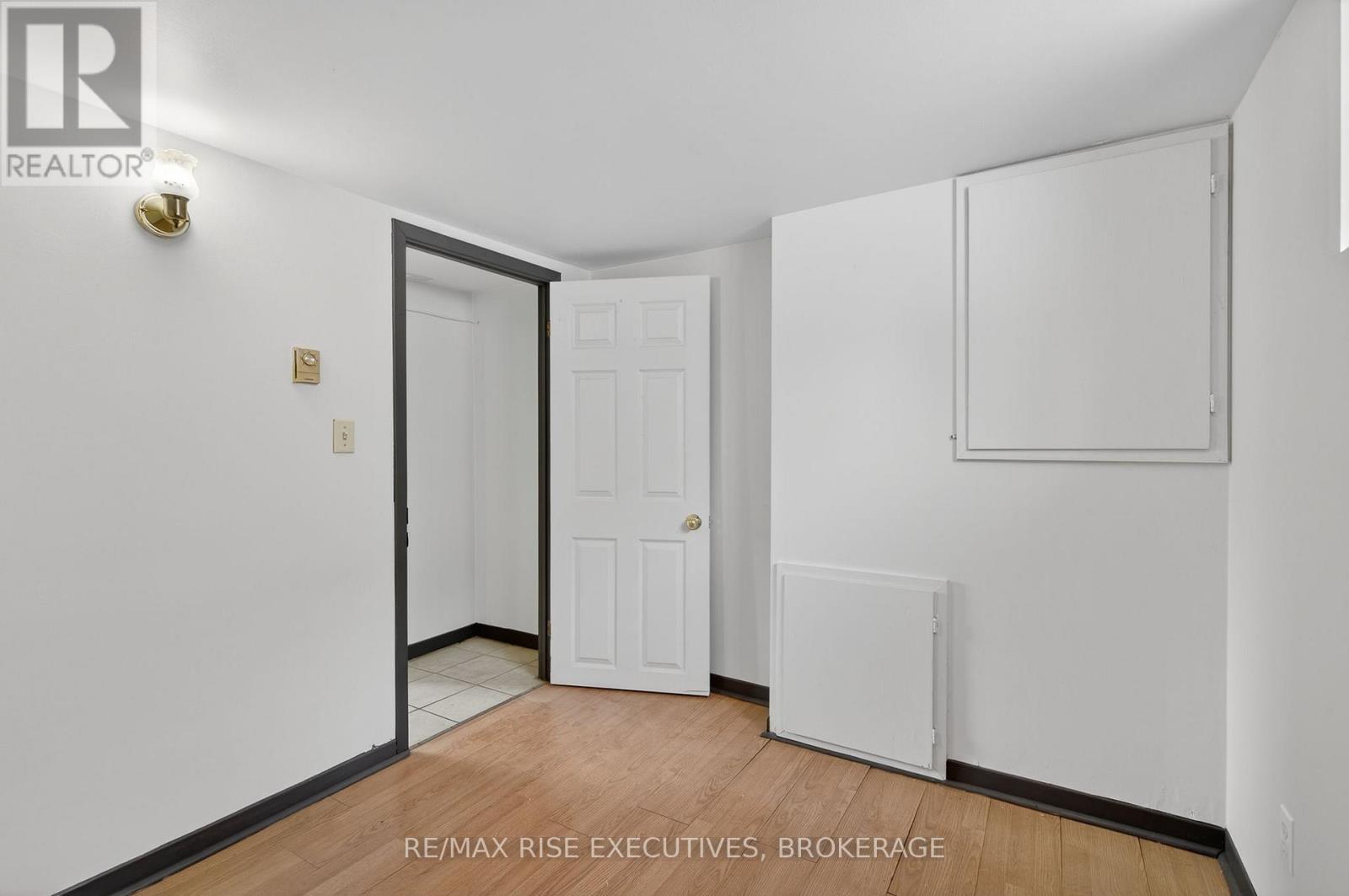 676 King Street W, Kingston (Central City West), ON