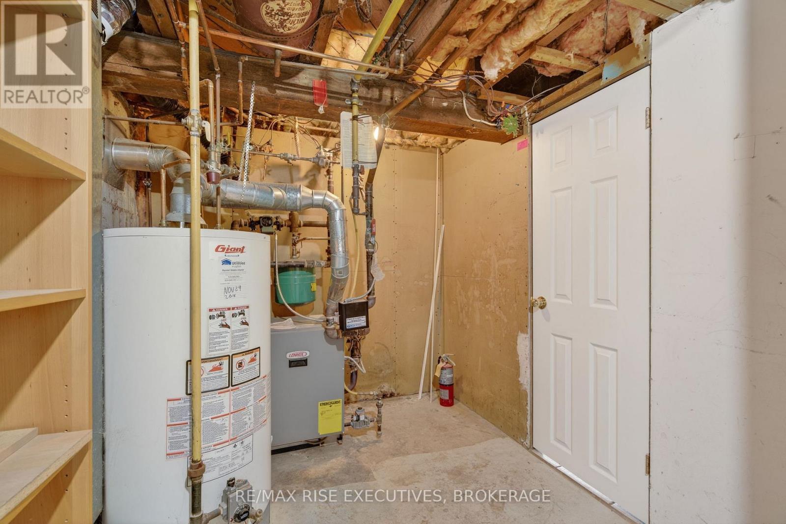 676 King Street W, Kingston (Central City West), ON