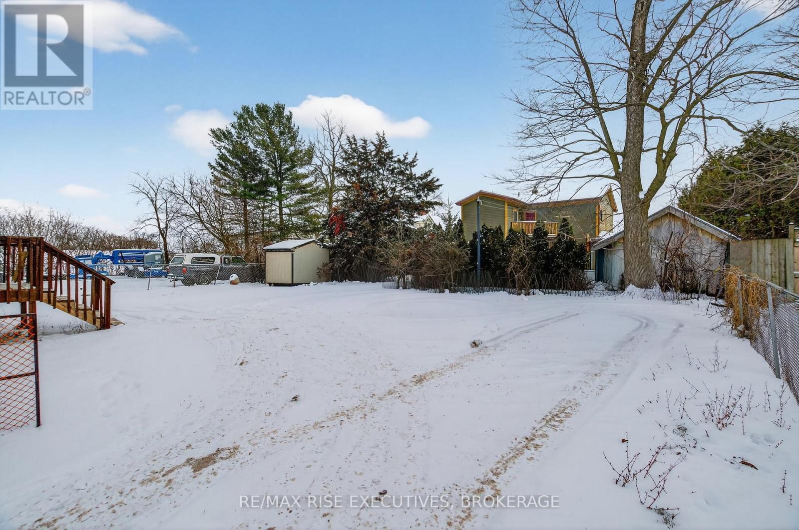 676 King Street W, Kingston (Central City West), ON