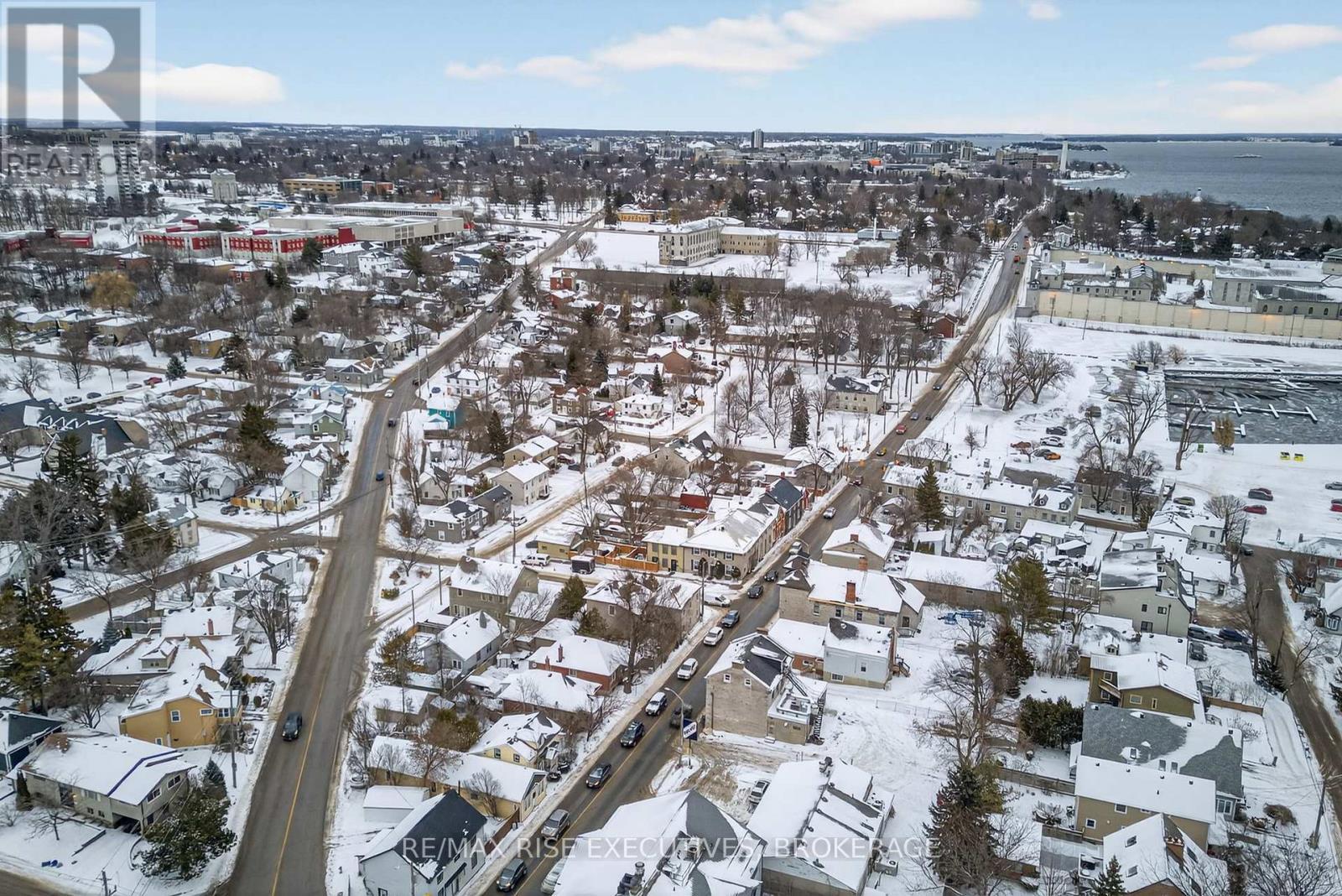 676 King Street W, Kingston (Central City West), ON