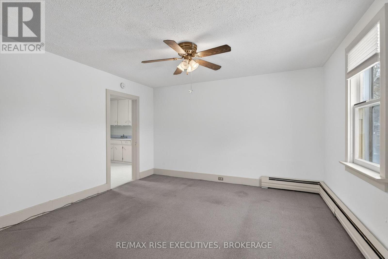 676 King Street W, Kingston (Central City West), ON