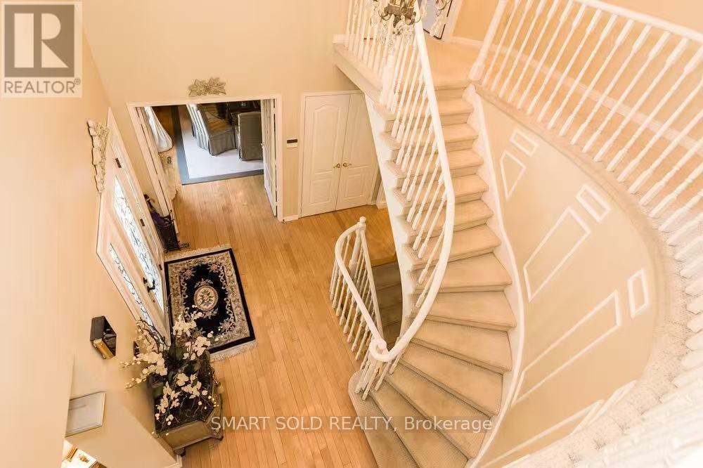 84 Longwater Chase, Markham, ON - Indoor Photo Showing Other Room