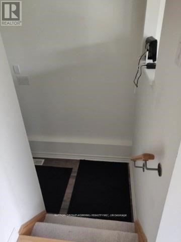 33 Sandhill Crane Drive, Wasaga Beach, ON - Indoor Photo Showing Other Room