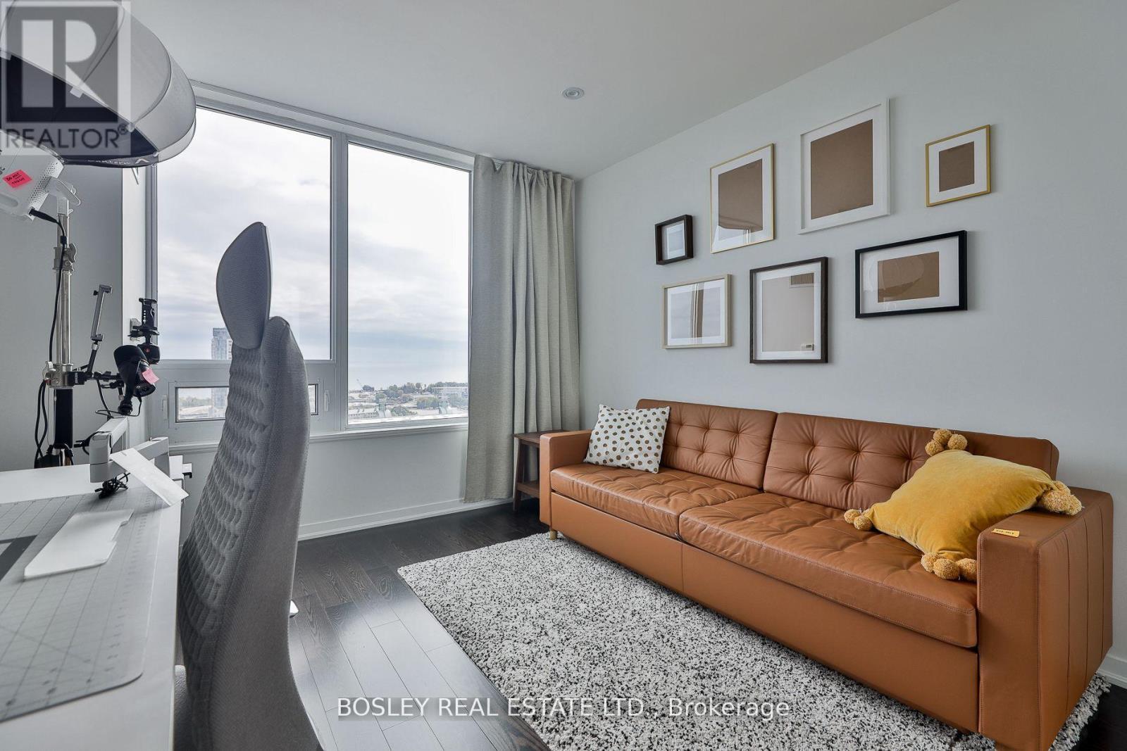 2202 - 59 East Liberty Street, Toronto, ON - Indoor Photo Showing Living Room