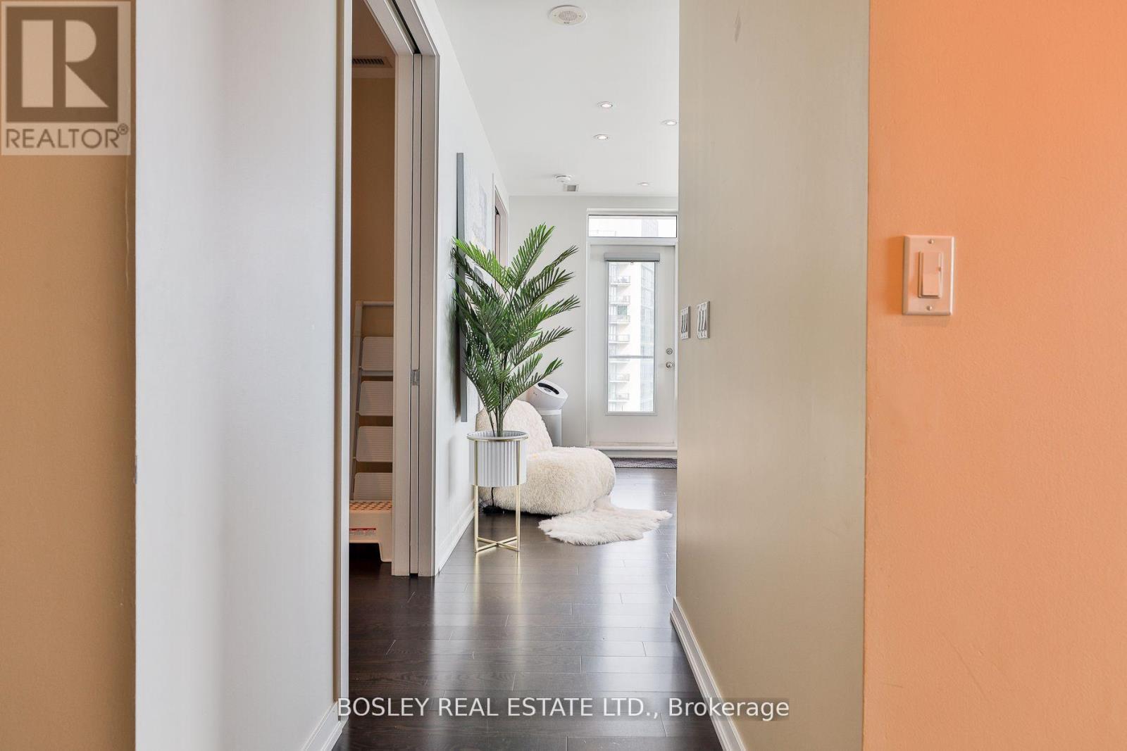 2202 - 59 East Liberty Street, Toronto, ON - Indoor Photo Showing Other Room