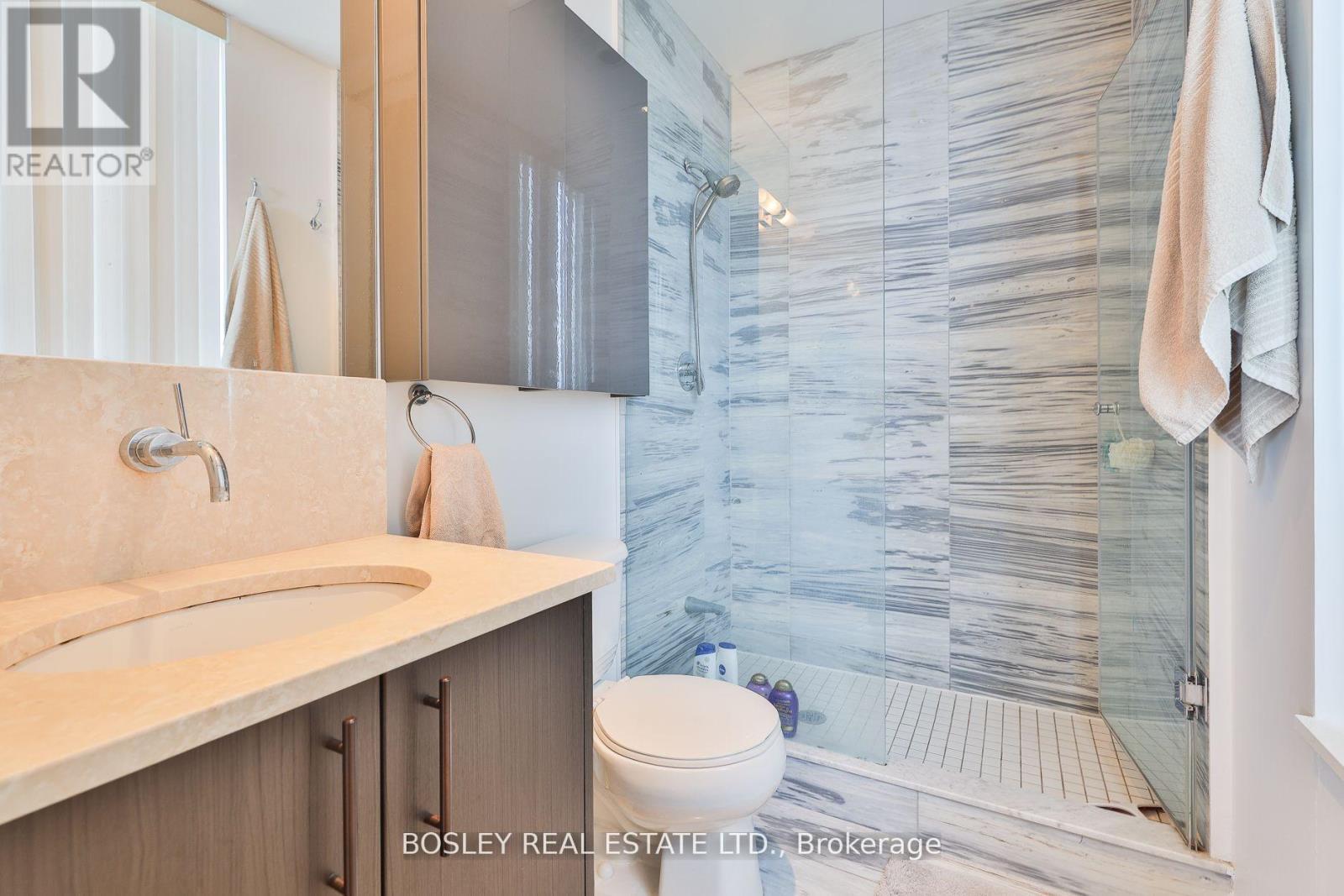 2202 - 59 East Liberty Street, Toronto, ON - Indoor Photo Showing Bathroom