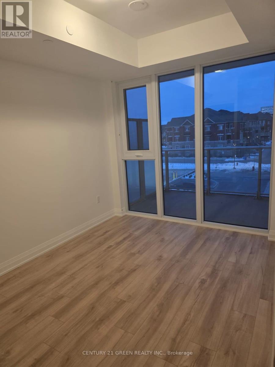 #325 - 412 Silver Maple Road, Oakville, ON - Indoor Photo Showing Other Room