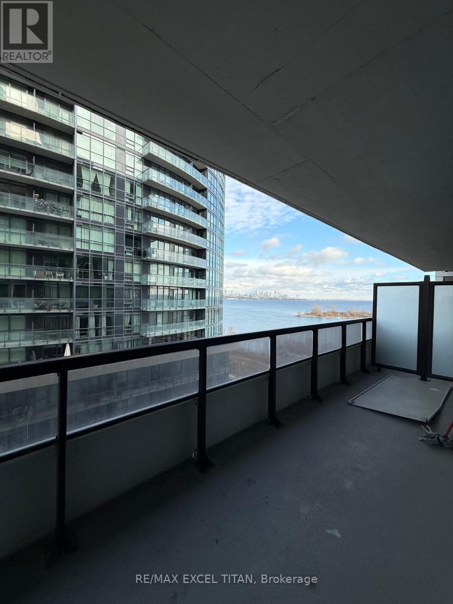 906 - 65 Annie Craig Drive, Toronto, ON - Outdoor With Body Of Water With Balcony