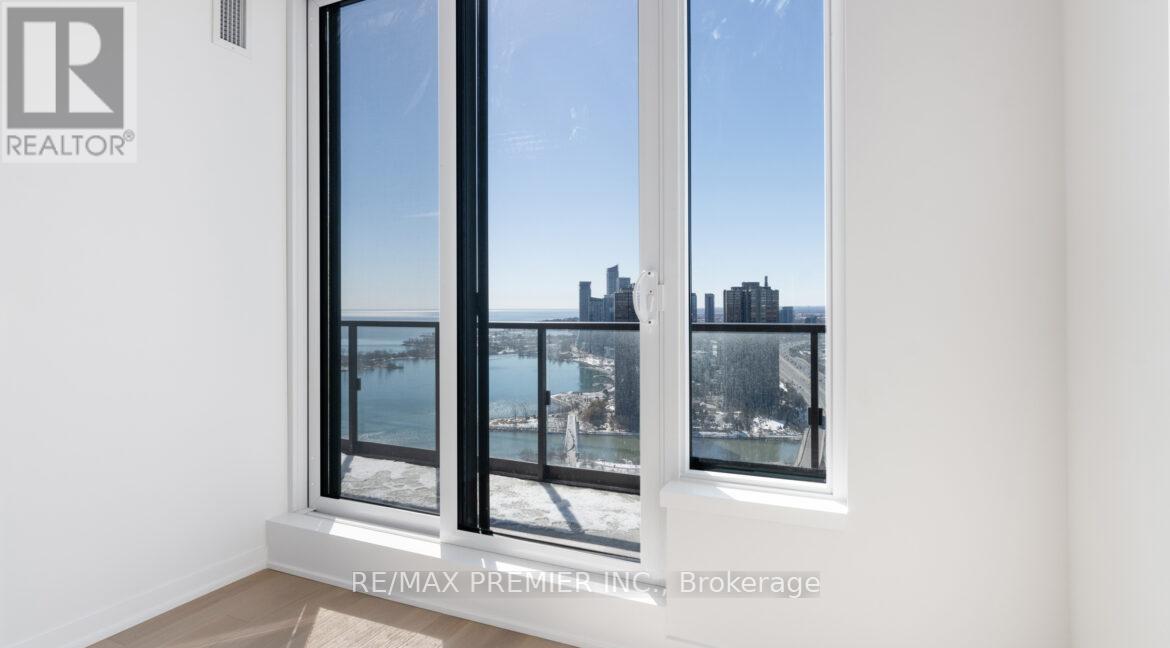 Ph 08 - 1928 Lake Shore Boulevard, Toronto, ON - Indoor Photo Showing Other Room